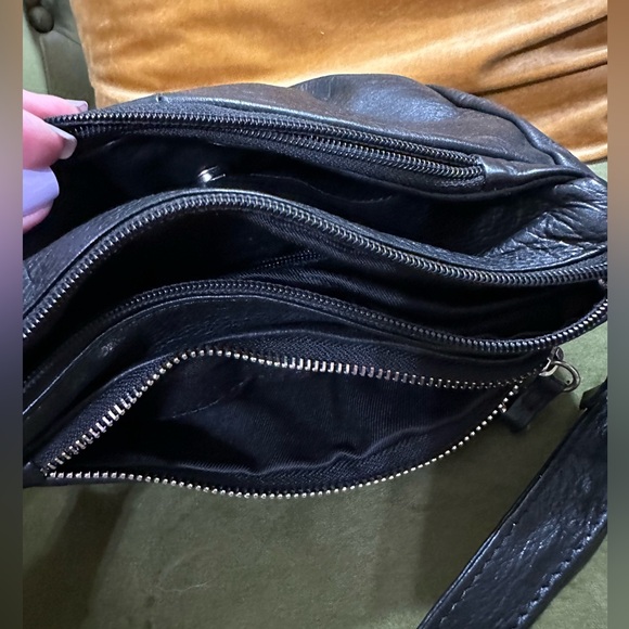 Great American Leather Works Black Crossbody Bag Y2K Vintage - Picture 11 of 15